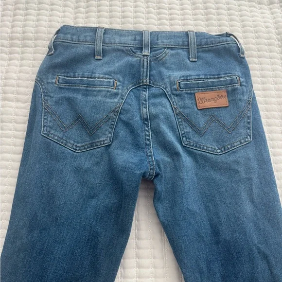 Wrangler Women’s wide leg Denim Jeans - Picture 2 of 2